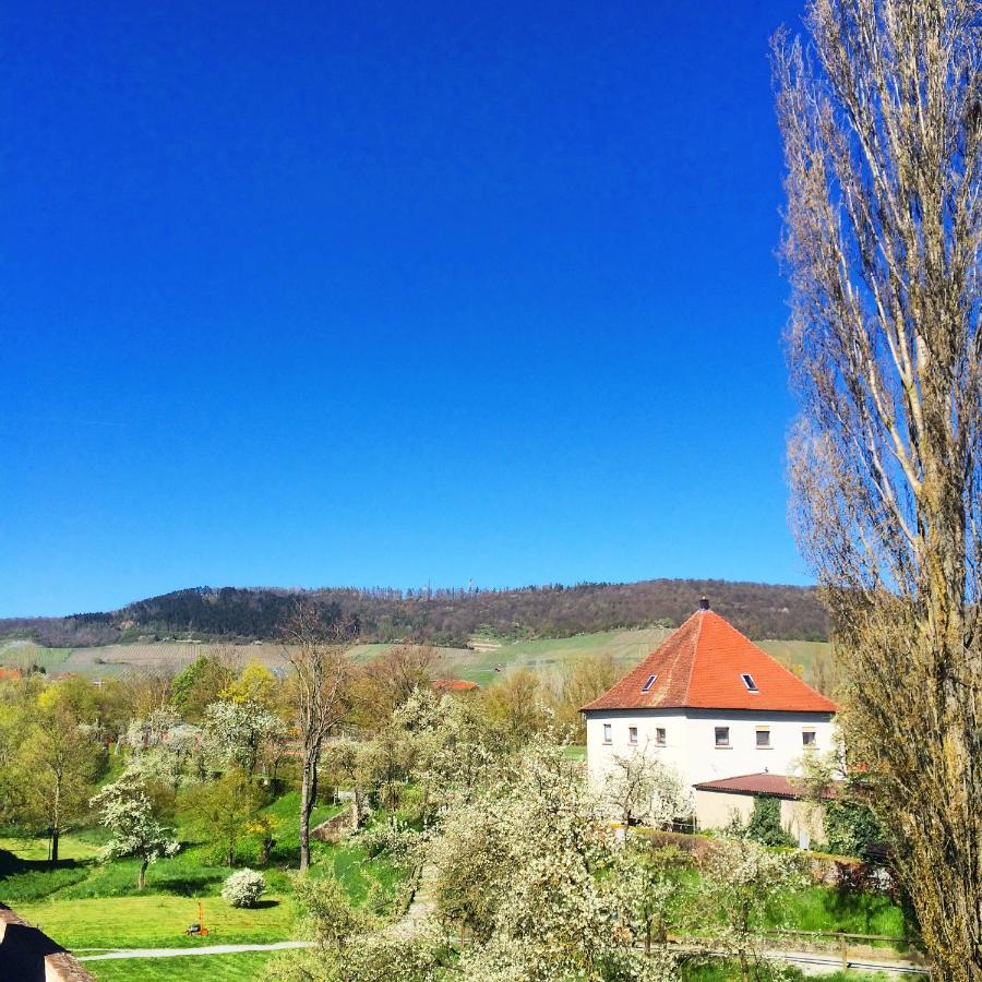 Weingut Gästehaus Weigand Iphofen Exterior foto